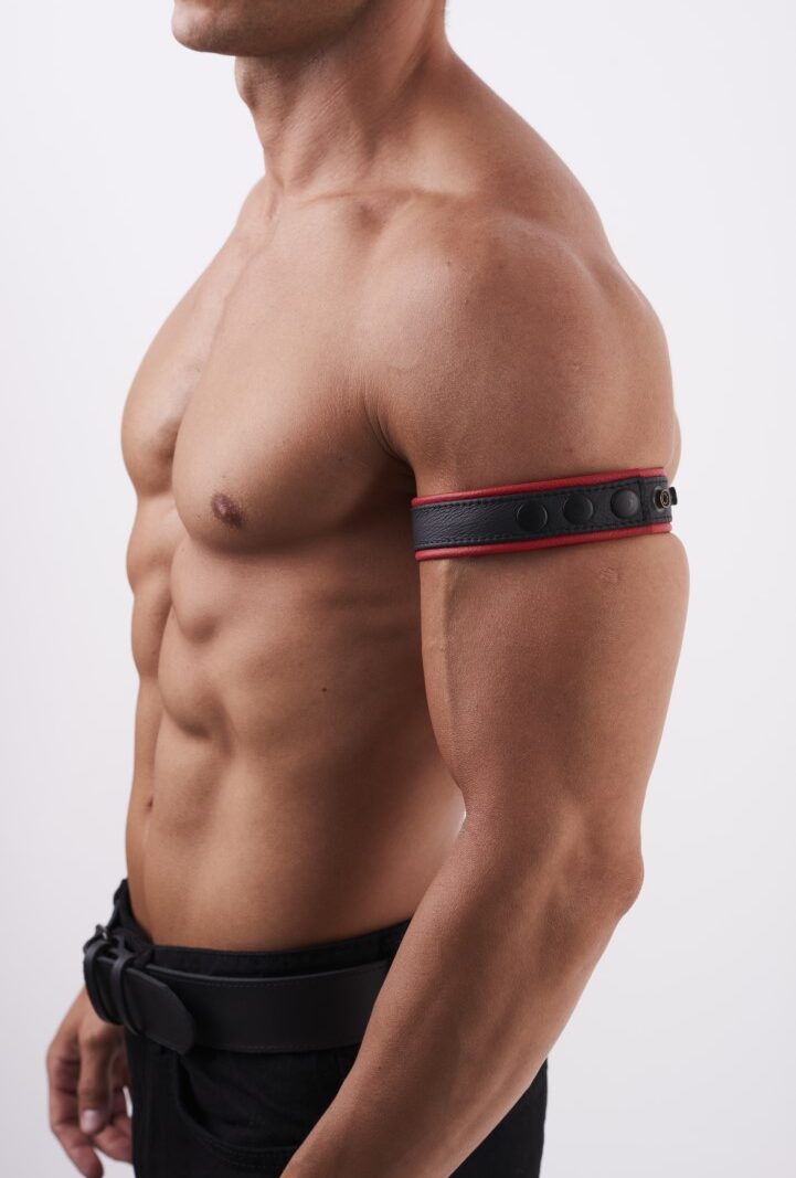 Soft Leather Armband Narrow Red