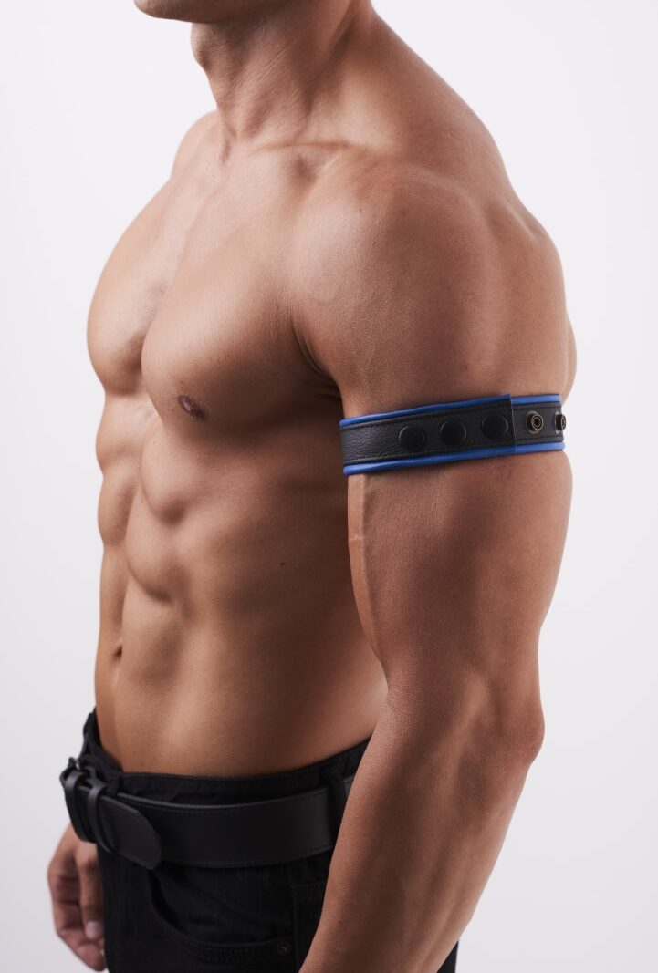 Soft Leather Armband Narrow Blue