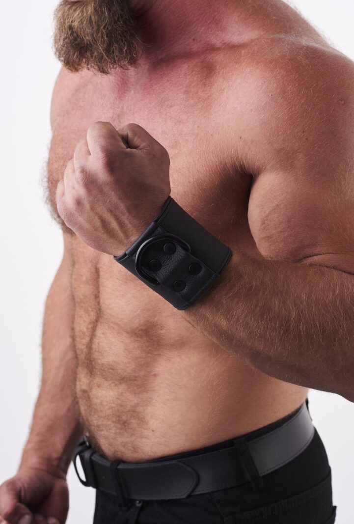 Leather Wristband/Handcuff Black