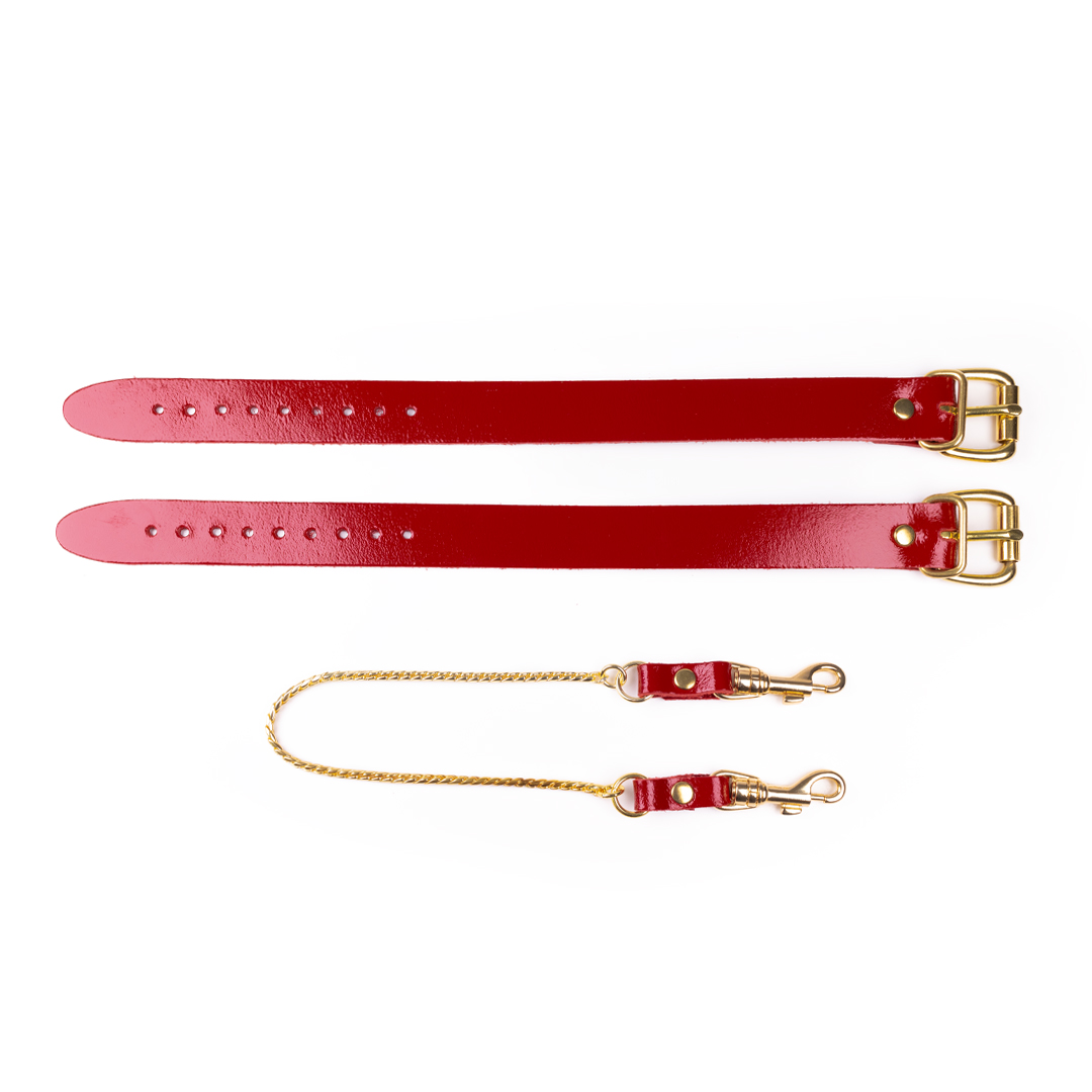 10302G-b2c_3 Leather feetcuffs with chain cherry/gold