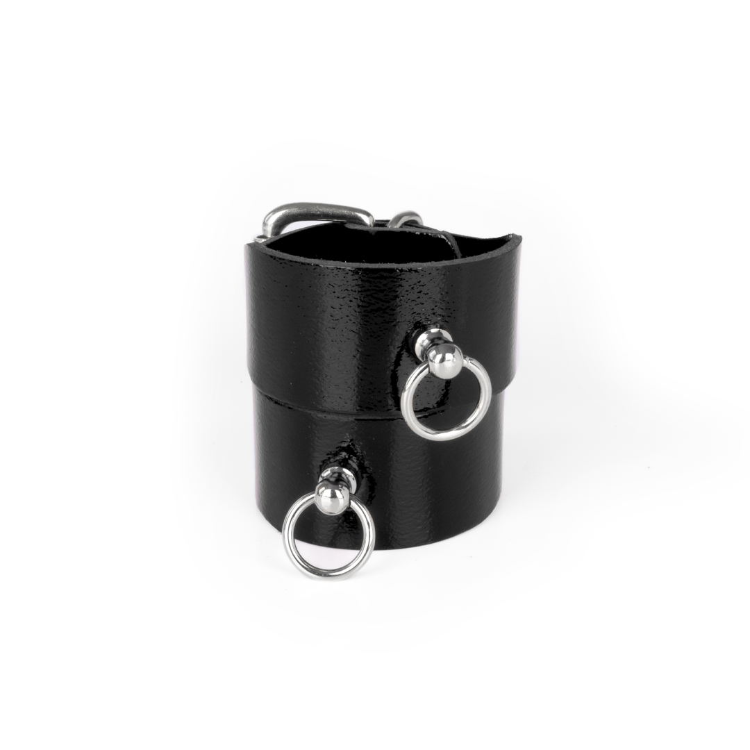 10501S-b2c_3 Leather handcuffs black/silver