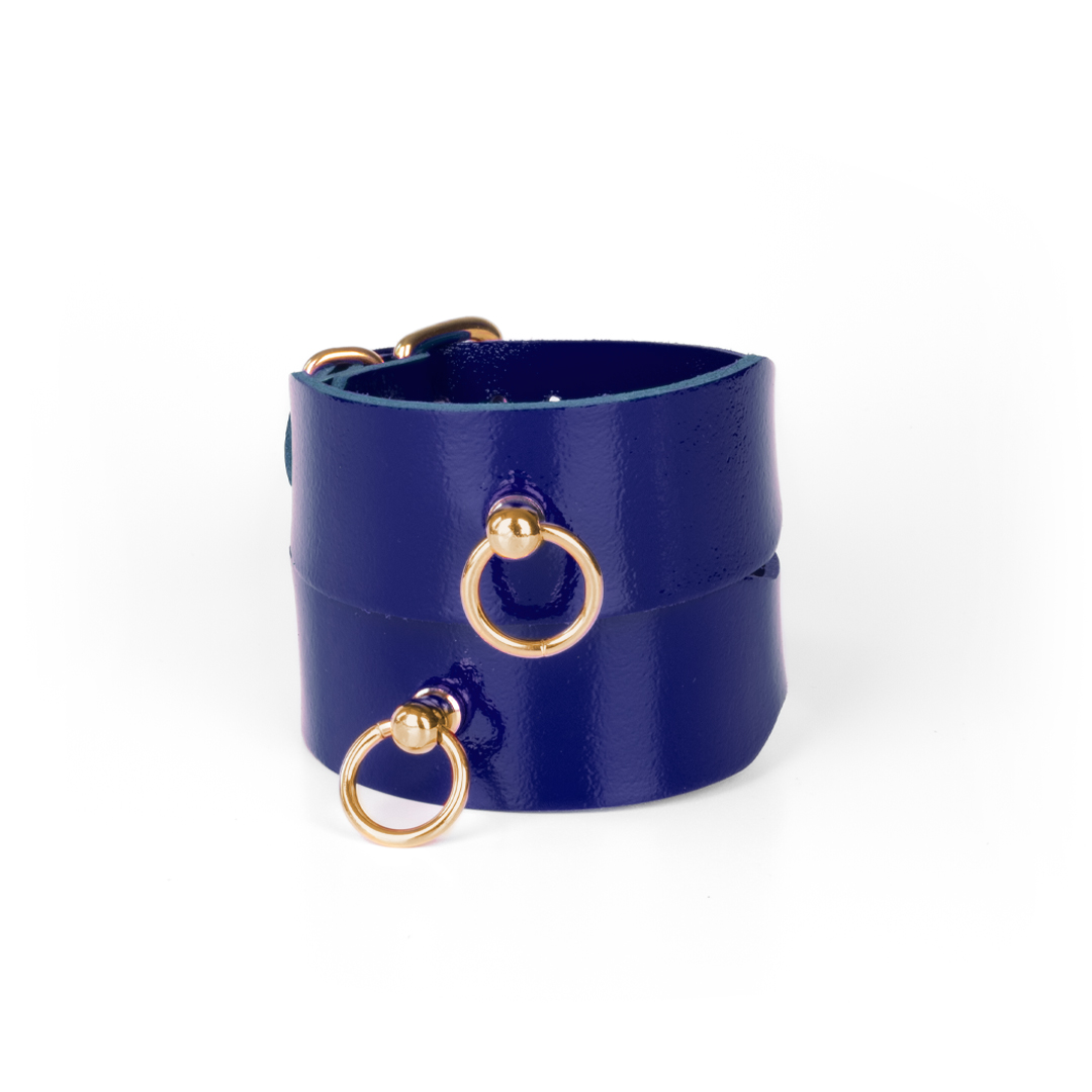 10603G-b2c- Lederfußfesseln, Indigo/Gold