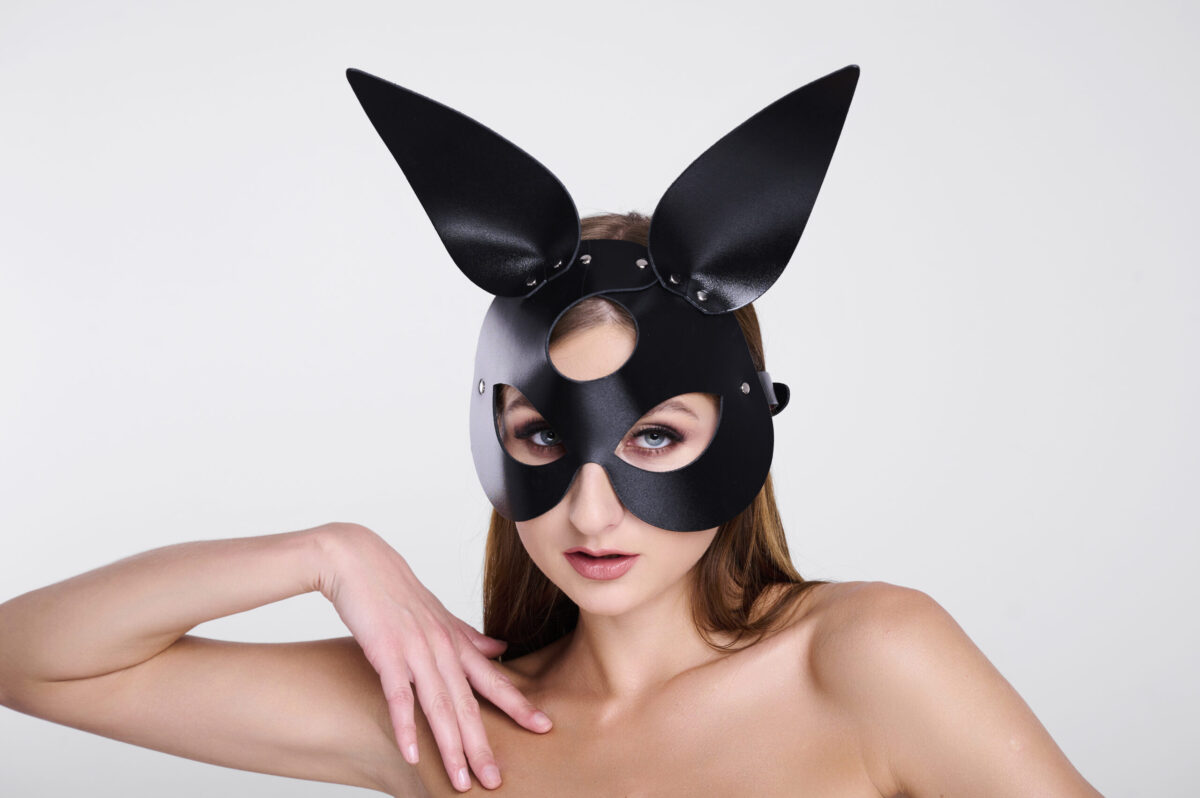11201S-b2c_3-scaled Leather rabbit mask black/silver