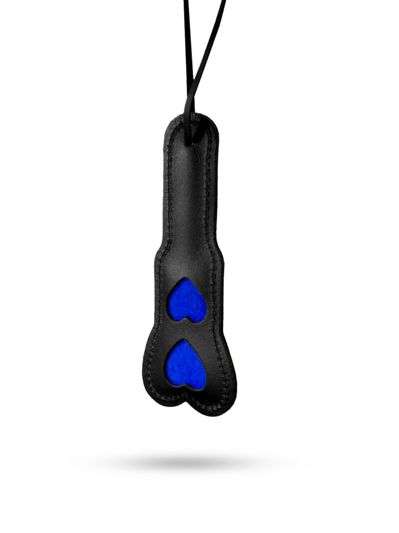 Scented Paddle “MASCULINE – BAD BOY BLEND” – Car Fragrance & Leather Paddle