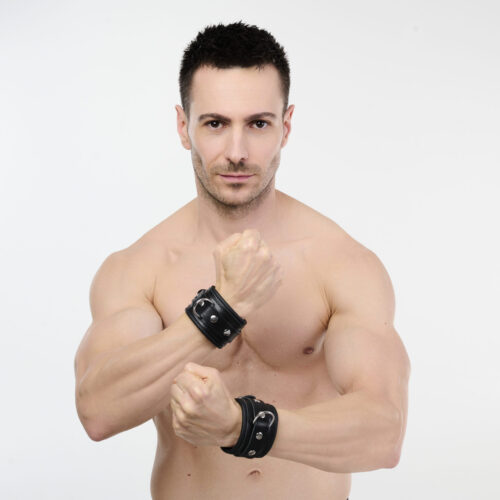 SG29detal_10423 Soft Leather Wrist Cuffs