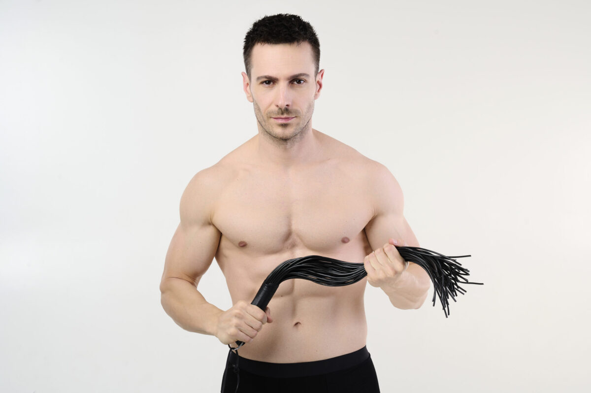 BDSM PVC Flogger 60 cm – 48 Straps