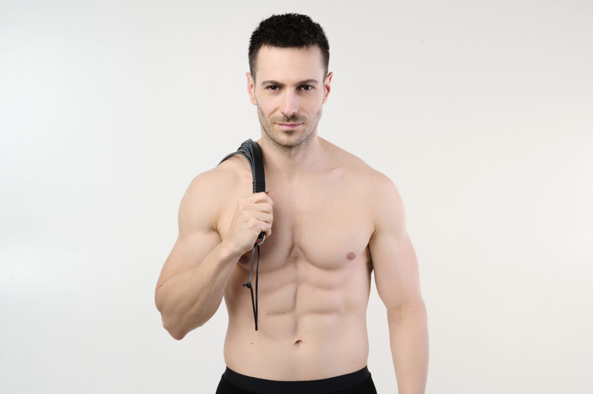 BDSM Lederpeitsche mit 16 dicken Riemen